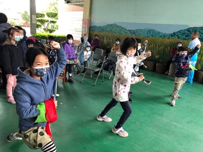 苗栗明德國小2圖片